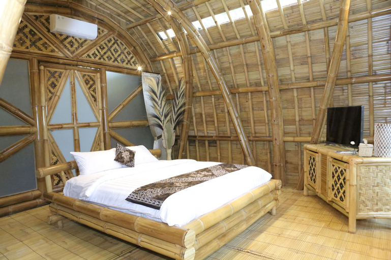 Bedroom 8