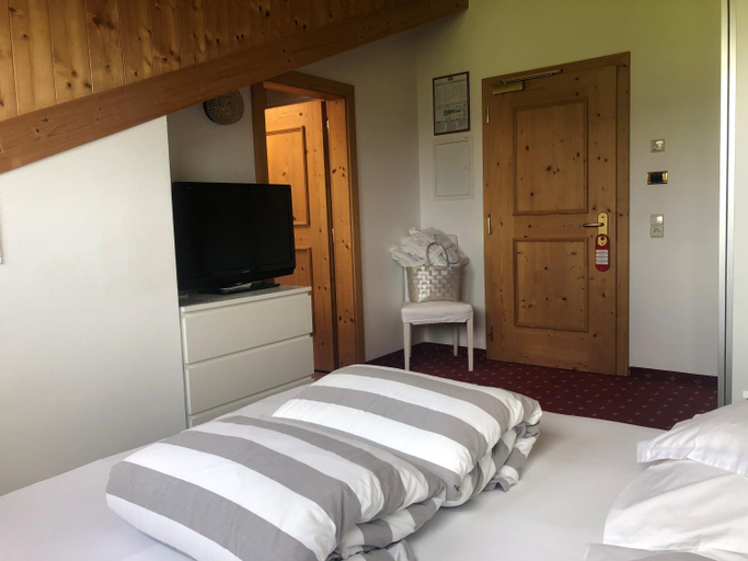 Bedroom 3, Hotel Rosslaufhof, Bolzano