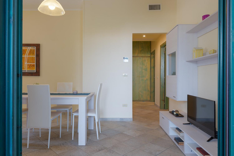Shared lounge/TV area, Blue Sea - Villa Aquilone by Wonderful Italy, Brindisi