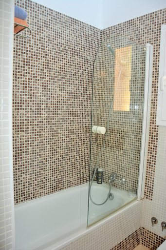 Bathroom 2, Villa Sitges Maria Sunny Oriented SW AC Confortable High Quality 5 star guest coments, Barcelona