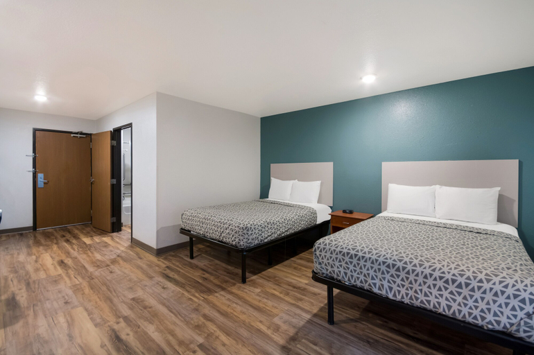 Bedroom 3, WoodSpring Suites Macon West I-475, Bibb