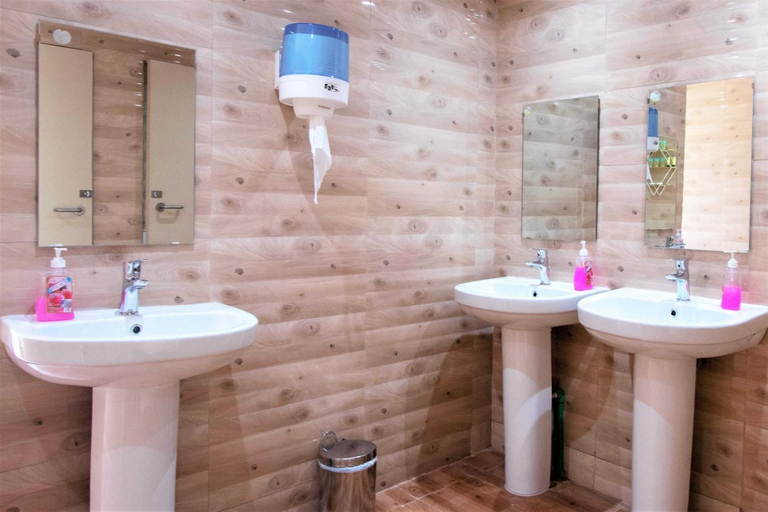 Bathroom 5, Longbeach Campground, Ras Al Khaimah