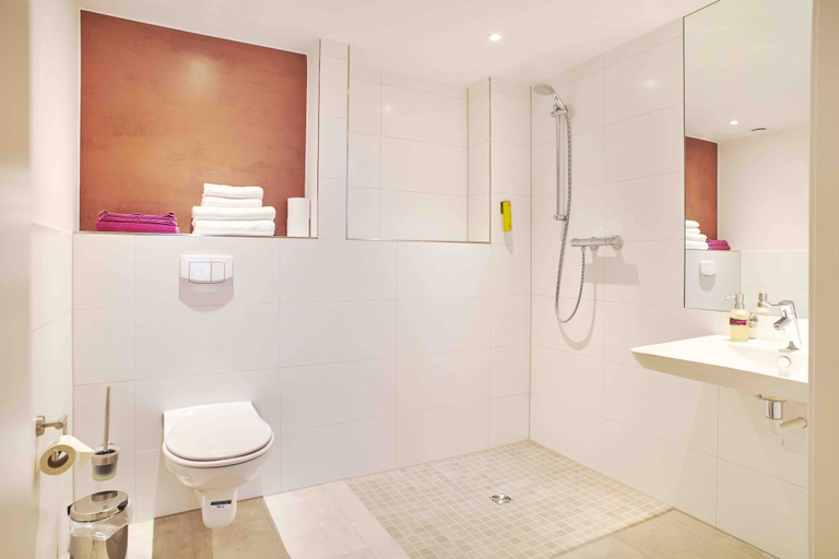 Bathroom 5, Studio Feuerfest - Loft & Design Hotel, Hamburg