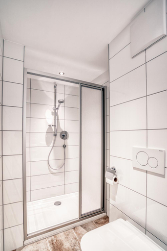 Bathroom 4, Apart Gstrein - Ski-In & Ski-Out, Landeck