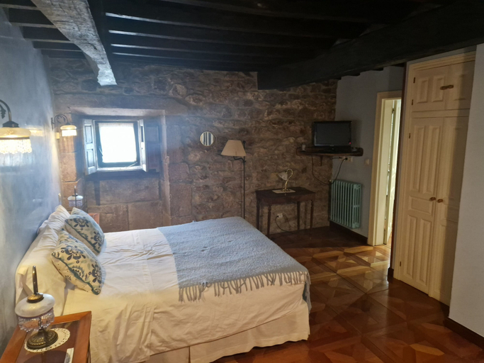 Bedroom 5, Hotel La Casona de Barrio, Cantabria