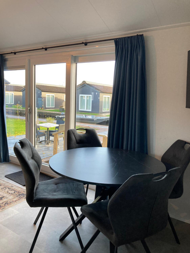 Dining Room 5