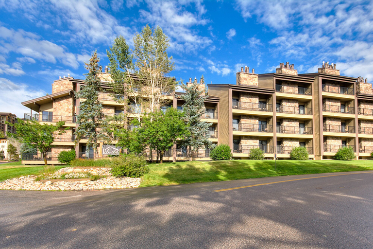 Exterior & Views 2, La Casa, Routt