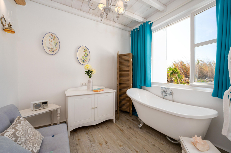 Bathroom 5, La Stella Hotel, South Aegean
