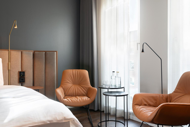 Bedroom 3, Legend Hotel, Köln