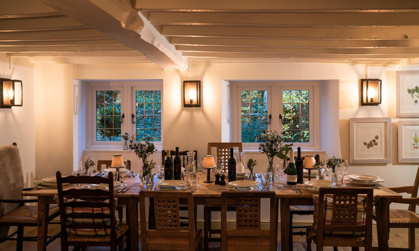 Food & Drinks, The Three Horseshoes, Oxfordshire