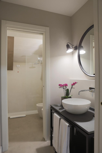 Bathroom 4, Opera35 Boutique Hotel, Torino