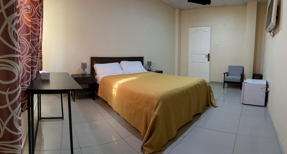Bedroom 2, Sky Inn Hotel, Western Urban