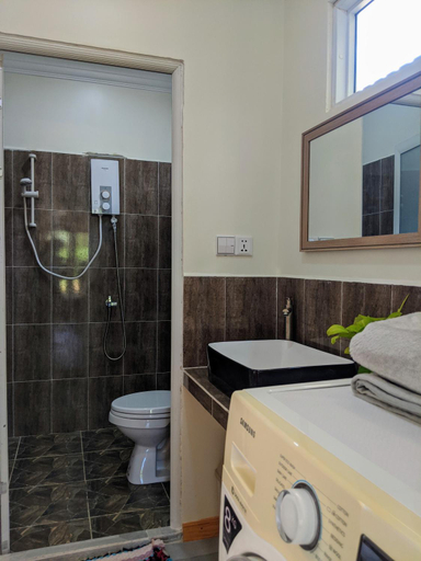 Bathroom 4, Sanssouci Kep, Kaeb