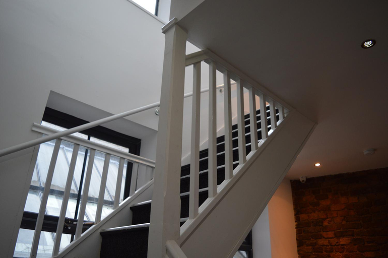 Lobby, Spacious Shude Hill Apartment With Balcony, Manchester