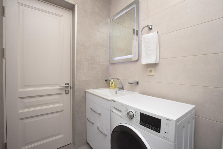 Bathroom 2, Apartments on Yekmalyan 1 street, Yerevan