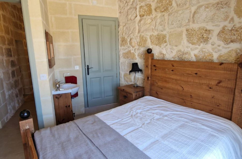 Bedroom 3, The old Mill