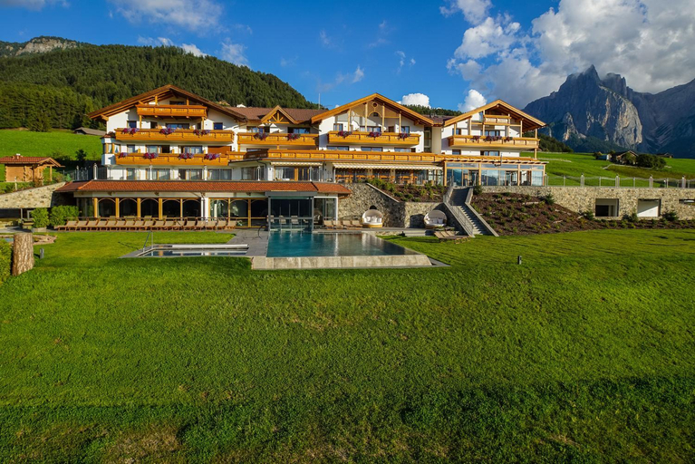 Exterior & Views 1, Hotel Rosslaufhof, Bolzano