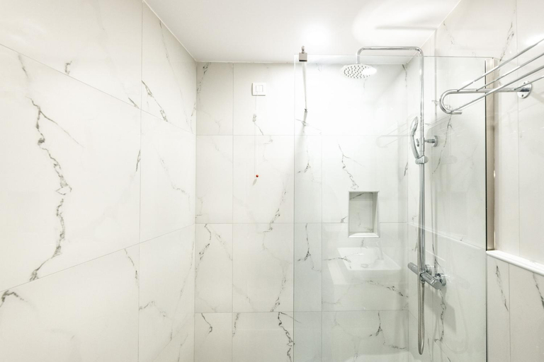 Bathroom 4, Tesoro Hotel Zakynthos, Ionian Islands