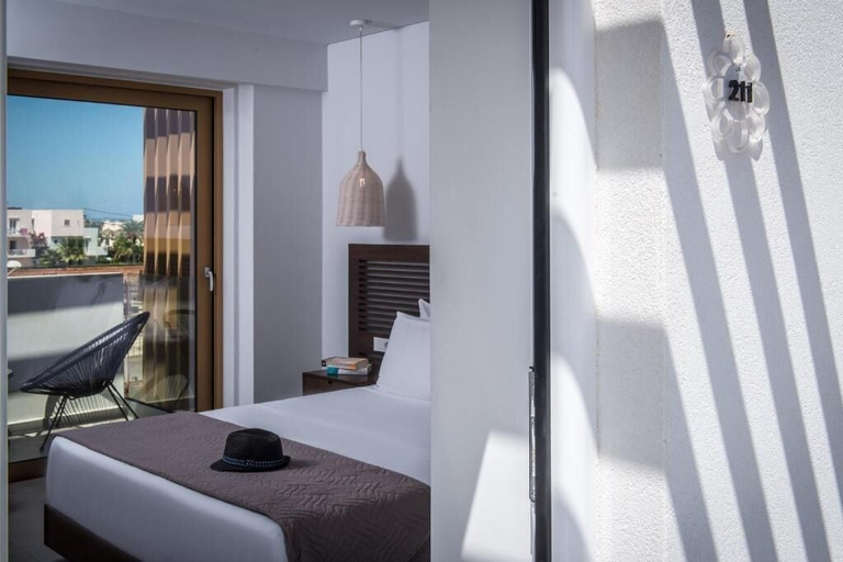 Bedroom 3, Meropi Hotel, Crete