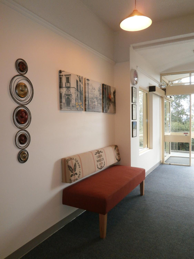 Public Area 5, Adina Place Motel Apartments, Launceston - Pt B