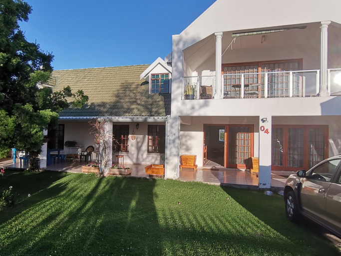 3, The Whitehouse, Eden