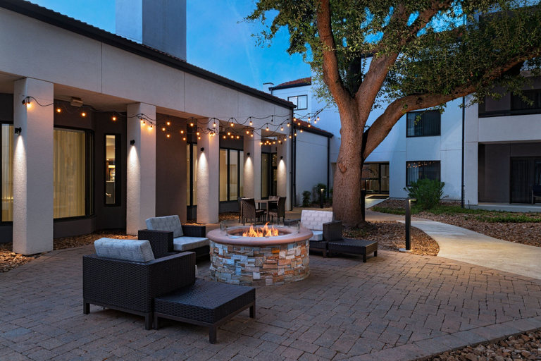 Exterior & Views 3, Courtyard by Marriott San Antonio Downtown/Market Square, Bexar