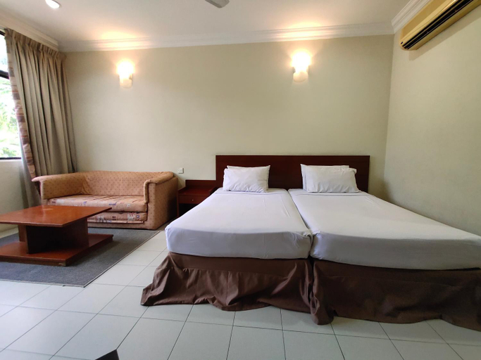 Bedroom 2, Wawa Golf View Inn, Hulu Perak