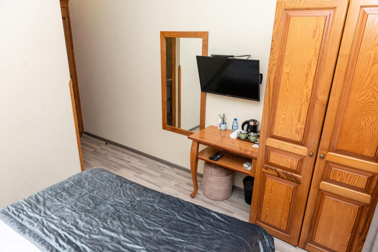 Bedroom 3, Utopia Hotel Baku, Baku