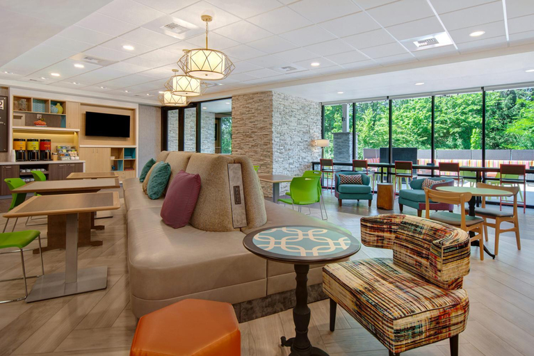 Public Area 3, Home2 Suites by Hilton Marysville, WA, Snohomish