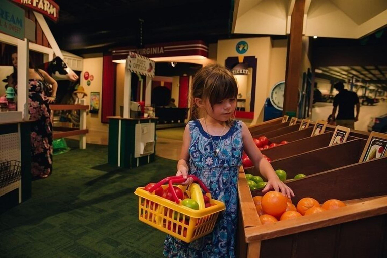 Food & Drinks 5, Clarion Pointe Harrisonburg, Harrisonburg