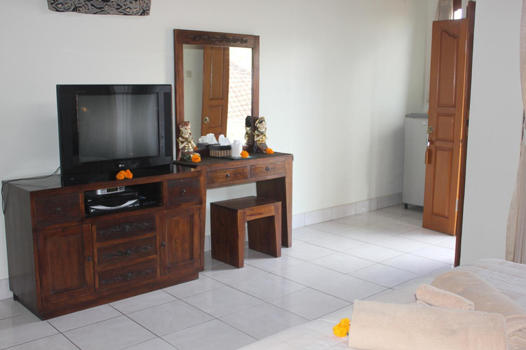 Bedroom 13
