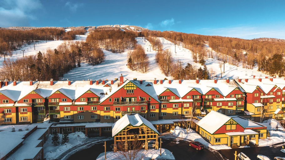 Exterior & Views 1, Mount Snow Grand Summit Resort, Windham