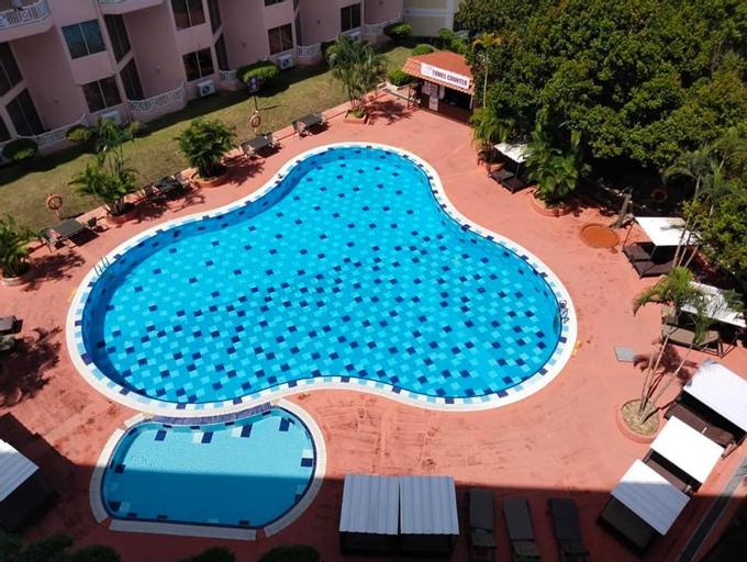 Swimming Pool 5
