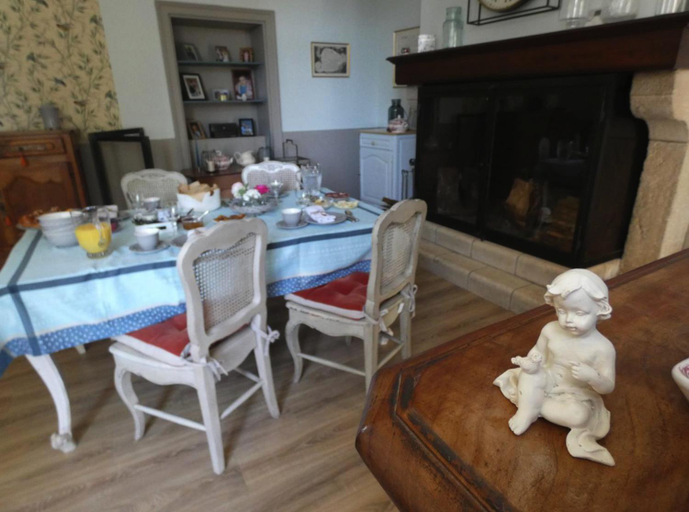 Others 5, La Maison Florence, Landes