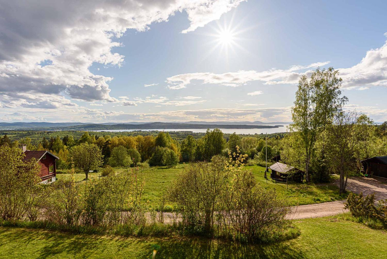 Others 3, Soltagtgarden, Leksand