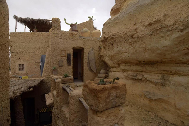 2, NaInshal Siwa, Siwa