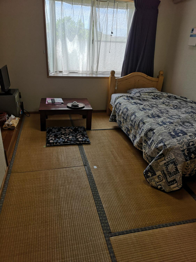 Bedroom, Nanaura Sou, Sado