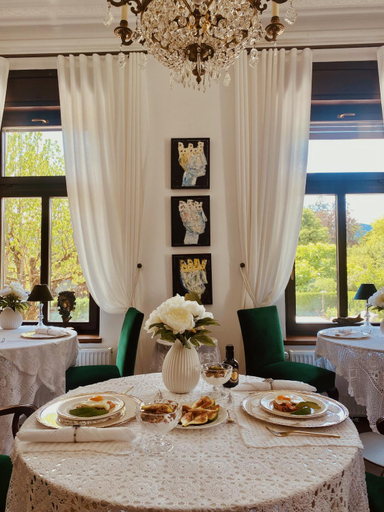 Food & Drinks 5, Villa Pomona, Bled