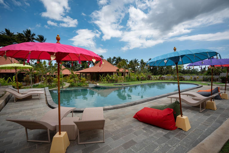 Swimming Pool 2