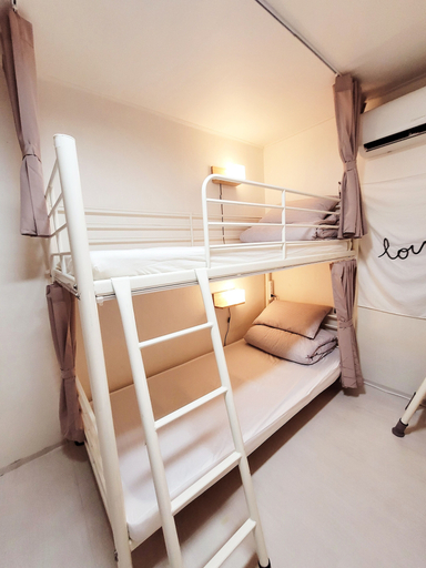 Bedroom 4, YAB Guesthouse - Female Only, Mapo
