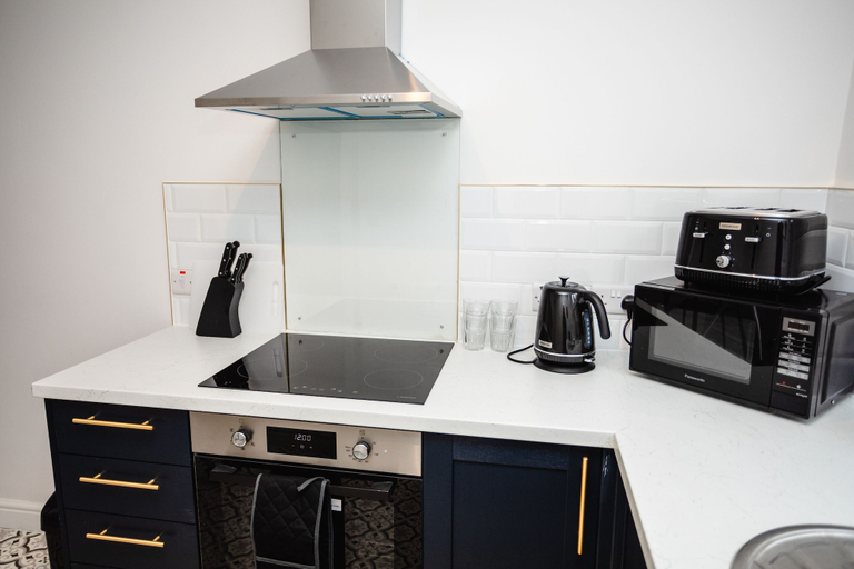 Private kitchen 2, Thorne Road Apartments, Doncaster