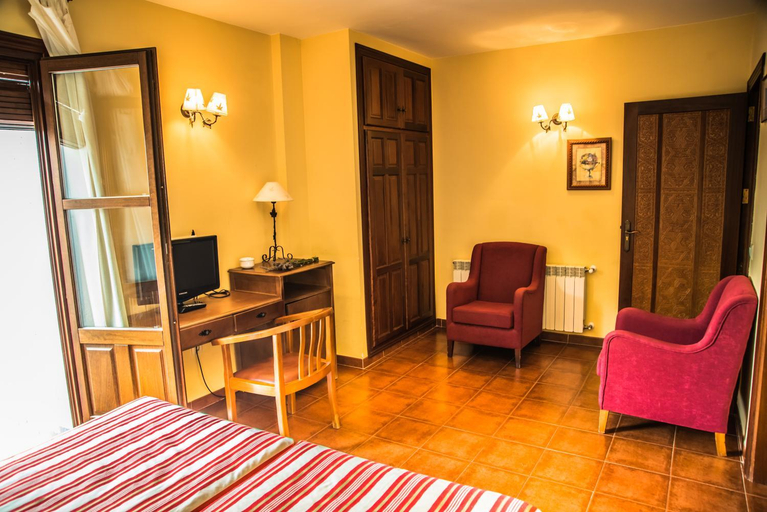 Bedroom 2, フィンカ ロス リャノス(Finca Los Llanos), Granada
