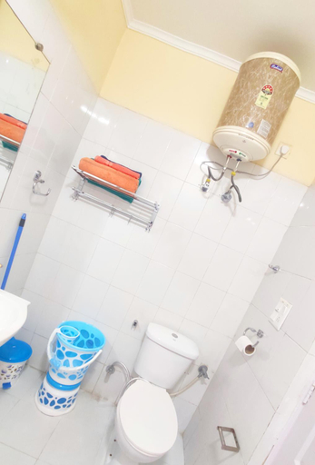 Bathroom 2, 6 BHK-9BHK Big Group Stay, Sahibzada Ajit Singh Nagar
