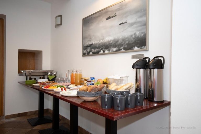 Food & Drinks 3, Penzion Avionika, Chomutov
