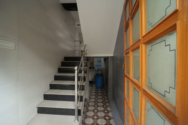 Others 5, French Breeze Residency, Viluppuram