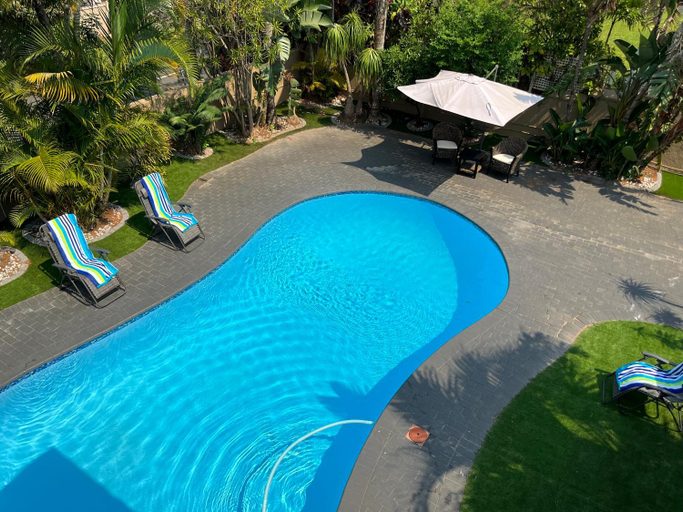 Others 4, Oyster Guest House, eThekwini