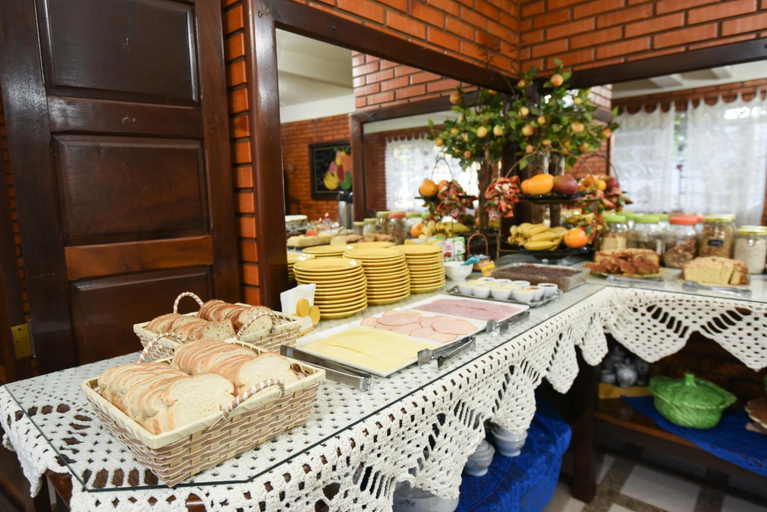 Food & Drinks 4, Hotel Pequenino, Canela