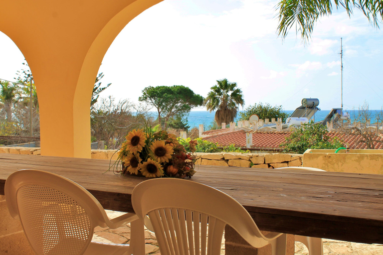 Others 5, Villa MareBlu, Lecce