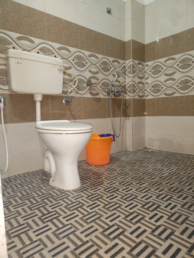 Bathroom 3, Dubai Hotel Kumarakom, Kottayam