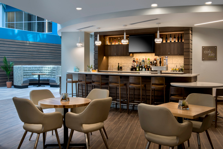 Food & Drinks 4, EVEN Hotel WACO - UNIVERSITY AREA, McLennan